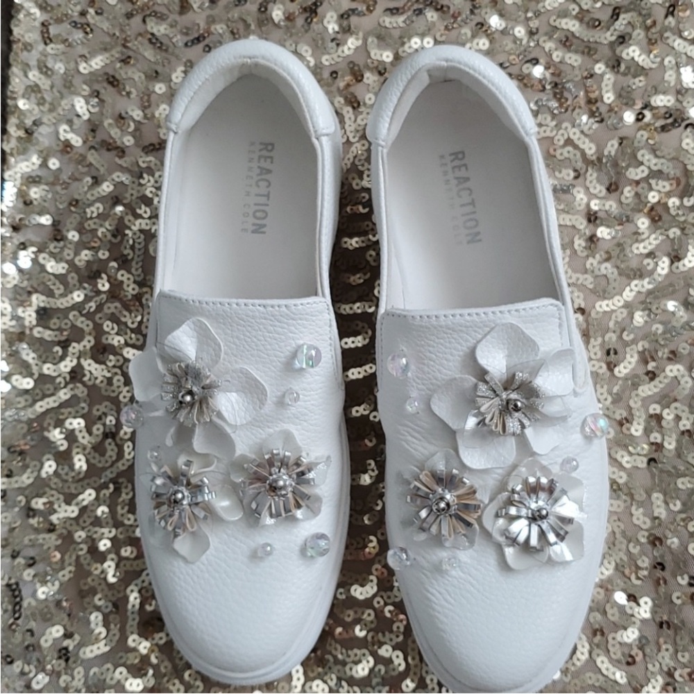Women’s Kenneth Cole